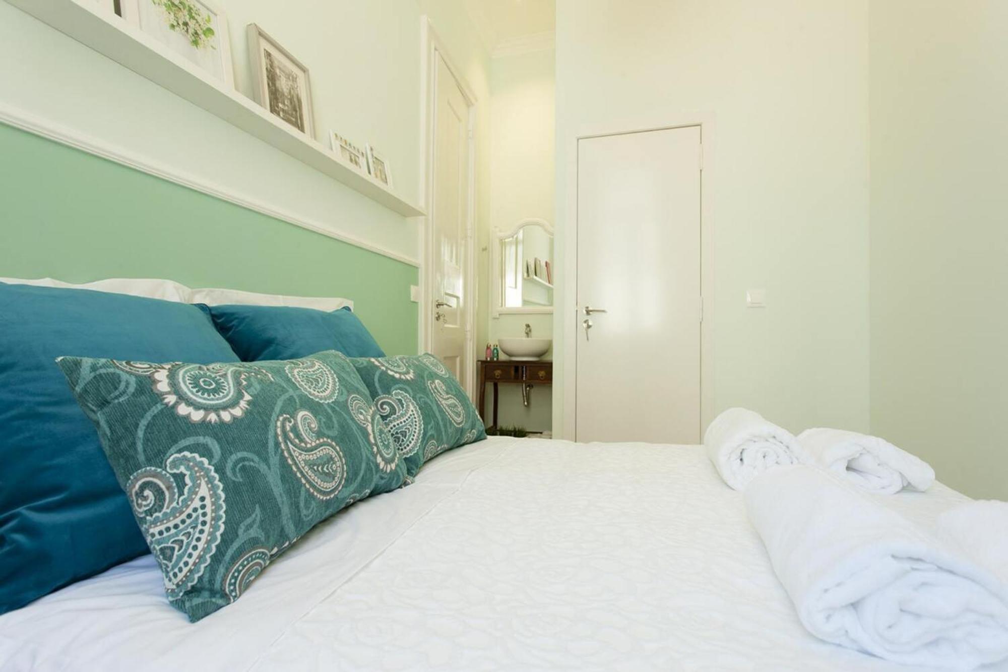 2 Bedroom Located Heart Of Apartamento