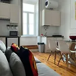 2 Bedroom Apartment Located Heart Of Lisbon City