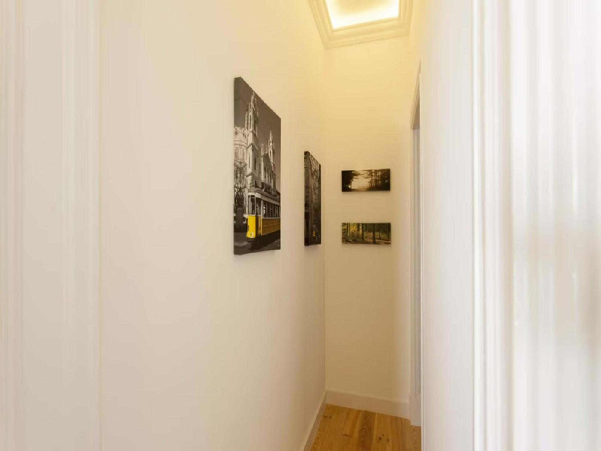 2 Bedroom Located Heart Of Lisboa